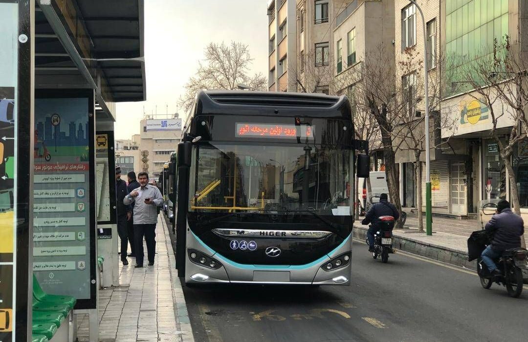 آغاز به‌کار ۳۵ اتوبوس برقی در خط جمهوری-بهارستان