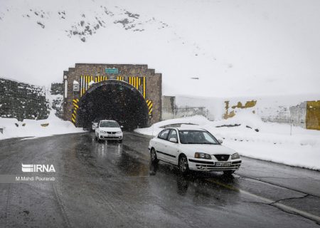 آغاز بارش برف و باران در محورهای استان‌های غربی و مرکزی