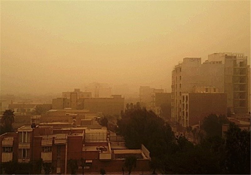 خوزستان در محاصره گرد و غبار/ ۸۰۰ نفر راهی بیمارستان شدند
