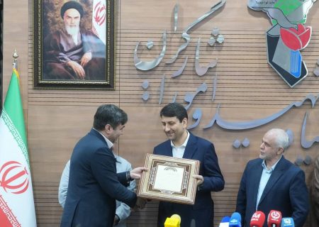تأکید وزیر ارتباطات بر یکپارچه‌سازی سامانه‌ها و توسعه ابر دولت