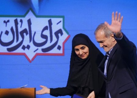 آقای پزشکیان! سفر خانوادگی وزیرتان با هزینه بیت المال بس نبود، حالا دروغ هم می گویند/ نمی خواهید واکنشی نشان دهید؟!