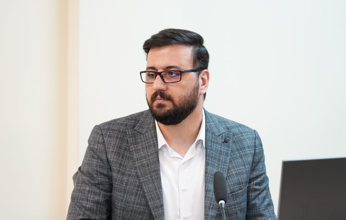 رئیس کمیسیون سلامت دیجیتال: ترک فعل 13ماهه را با ممنوعیت پاسخ داده‌اند