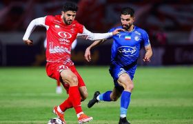 استقلال، پرسپولیس مجوز حرفه‌ای گرفتند