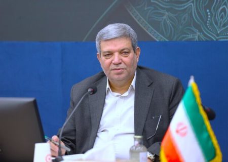 باید سقف‌های شیشه‌ای حضور زنان را درهم بشکنیم