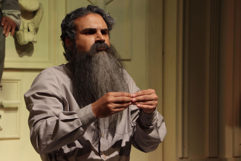 «قضیه تفنگ چخوف» تمدید شد