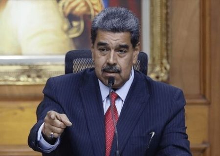 مادورو: آمریکا می‌خواهد بزرگترین ذخایر نفت جهان را از ما بدزدد