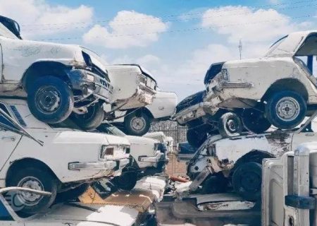 اسقاط ۲.۶ میلیون خودروی فرسوده طی ۱۸ سال