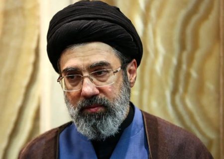 نیروهای مسلح: در راه حفظ آرمان های متعالی انقلاب و رهبری تا آخرین نفس جانفشانی می کنیم