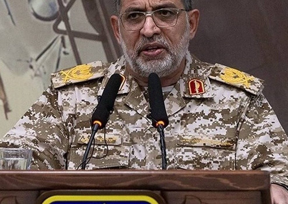 سردار نائینی: نیروی‌های مسلح ج.ا منتظر ناو هواپیمابر «جرالد فورد» هستند